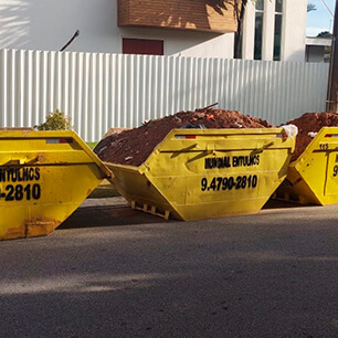 Caçambas para construção no Alto de Pinheiros